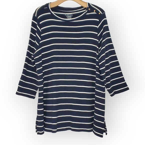 The Chico's Women's The Ultimate Tee in Navy and Blue Striped size 3 (XL) - Picture 1 of 3